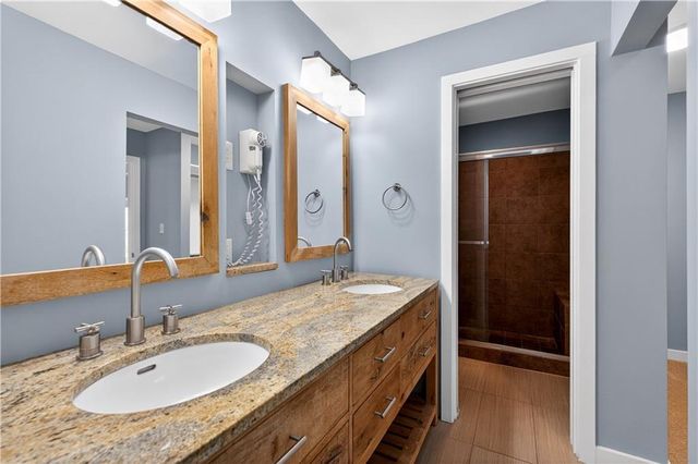 1 Willow Glen NE, Atlanta, GA 30342