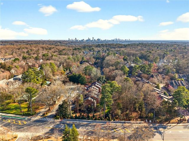 1 Willow Glen NE, Atlanta, GA 30342