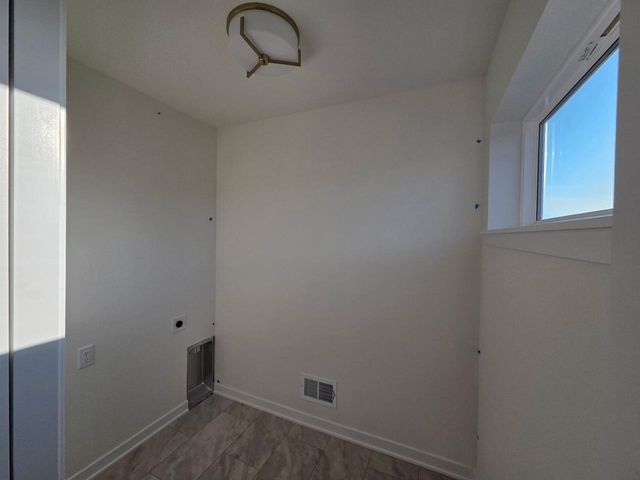 1275 Wild Rye LANE, Oconomowoc, WI 53066