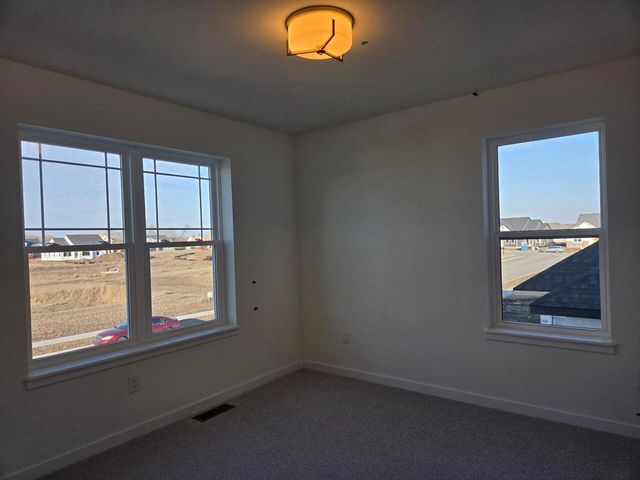 1275 Wild Rye LANE, Oconomowoc, WI 53066