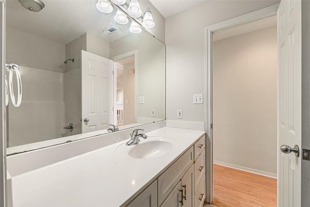 12840 E Camino Famoso, Galveston, TX 77554