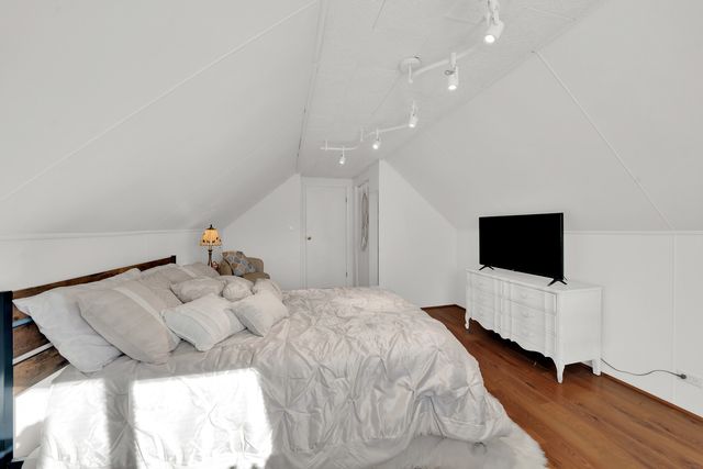 8912 Windsor Lane, Bridgeview, IL 60455