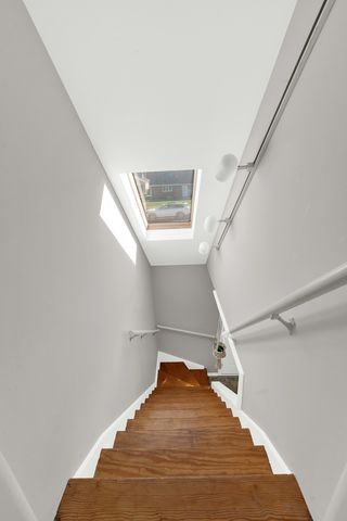 8912 Windsor Lane, Bridgeview, IL 60455