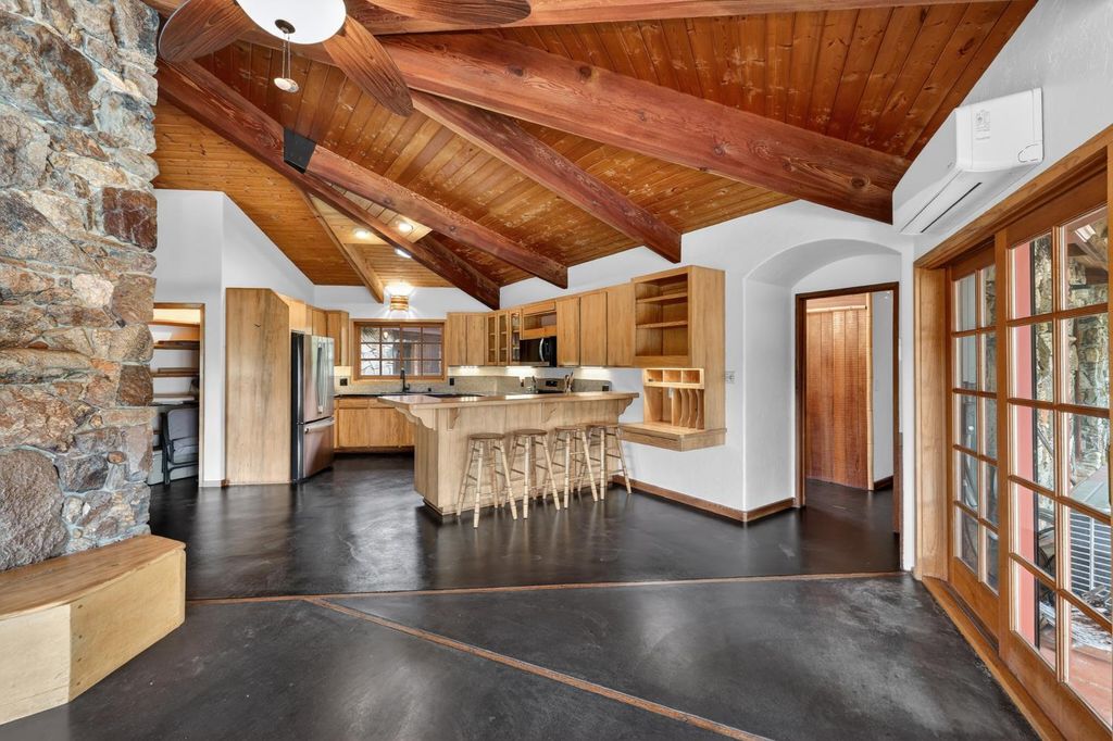 Image 14 of property listing at 32115 Rock Hill Lane, Auberry, CA 93602