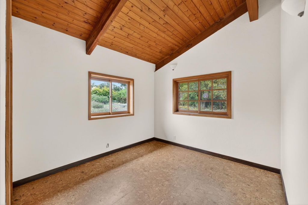 Image 25 of property listing at 32115 Rock Hill Lane, Auberry, CA 93602