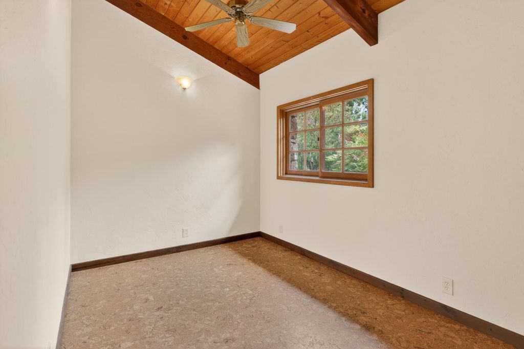 Image 30 of property listing at 32115 Rock Hill Lane, Auberry, CA 93602