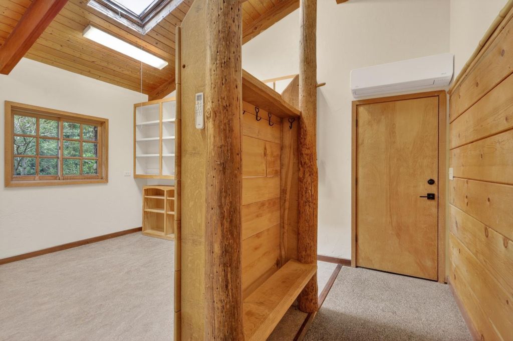 Image 32 of property listing at 32115 Rock Hill Lane, Auberry, CA 93602