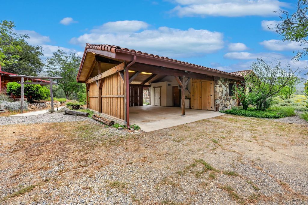 Image 50 of property listing at 32115 Rock Hill Lane, Auberry, CA 93602