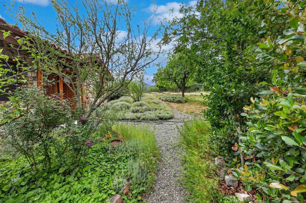 Image 52 of property listing at 32115 Rock Hill Lane, Auberry, CA 93602