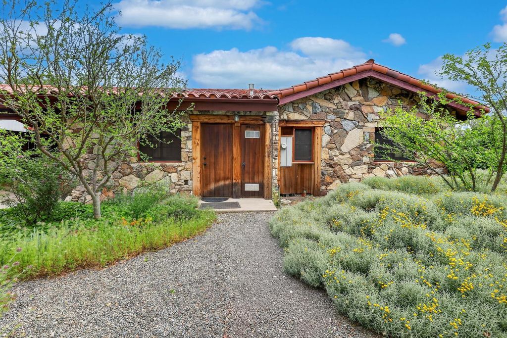 Image 53 of property listing at 32115 Rock Hill Lane, Auberry, CA 93602