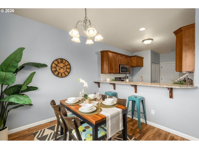 2645 JUNIPER St, Forest Grove, OR 97116