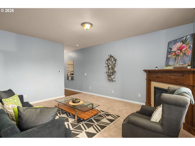 2645 JUNIPER St, Forest Grove, OR 97116