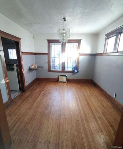 6534 E Firwood Street, Detroit, MI 48210