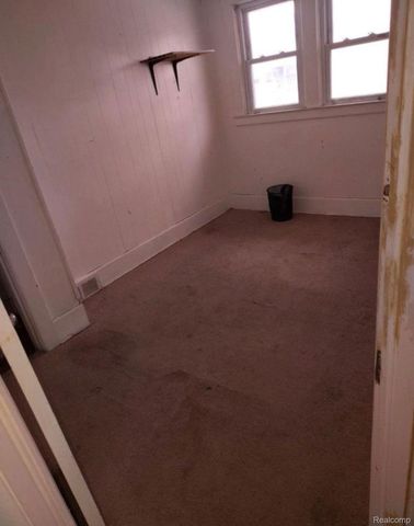 6534 E Firwood Street, Detroit, MI 48210