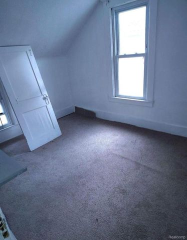 6534 E Firwood Street, Detroit, MI 48210