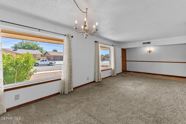 1629 BOB MURPHY Drive, El Paso, TX 79936