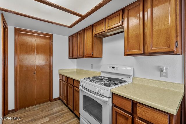 1629 BOB MURPHY Drive, El Paso, TX 79936