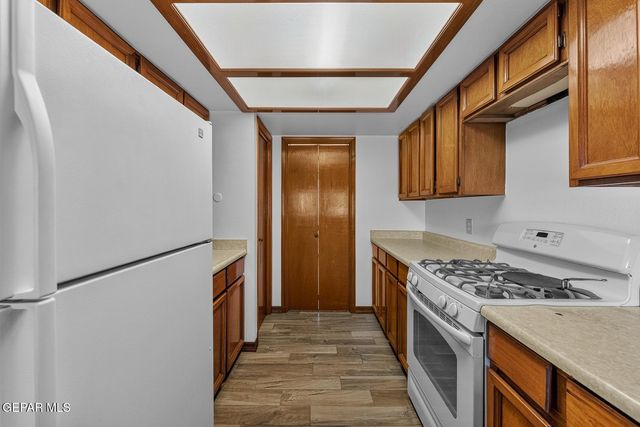 1629 BOB MURPHY Drive, El Paso, TX 79936
