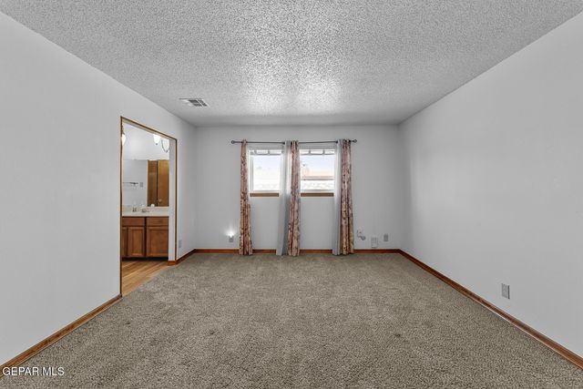 1629 BOB MURPHY Drive, El Paso, TX 79936