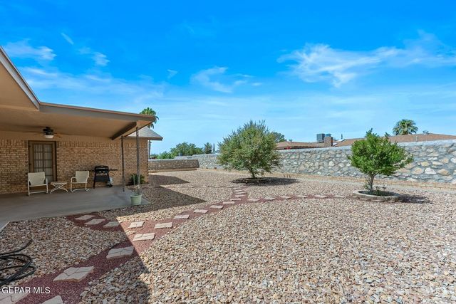 1629 BOB MURPHY Drive, El Paso, TX 79936