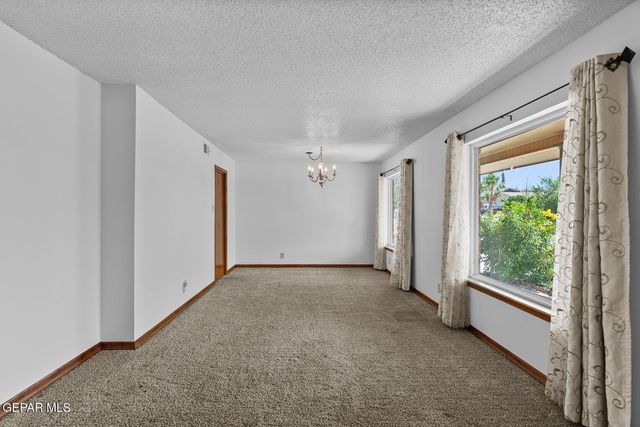 1629 BOB MURPHY Drive, El Paso, TX 79936