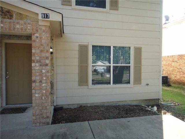 917 N Brents Avenue, Sherman, TX 75090