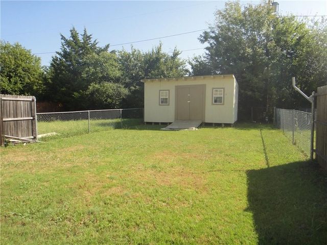 917 N Brents Avenue, Sherman, TX 75090
