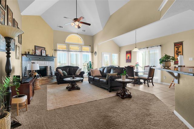 9684 Salvia Drive, Fort Worth, TX 76177