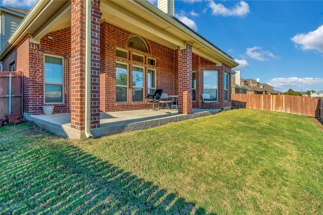 9684 Salvia Drive, Fort Worth, TX 76177