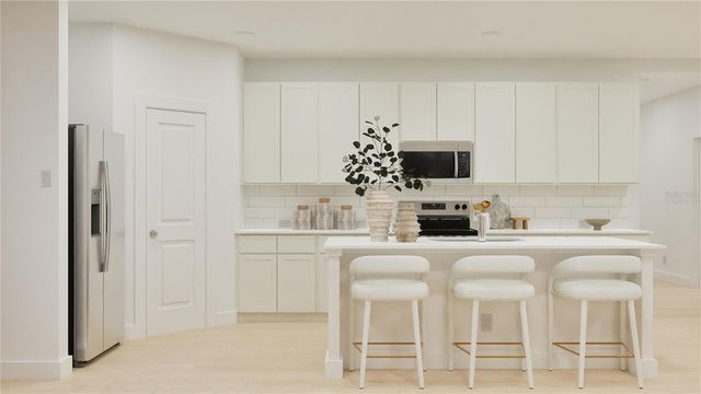 5507 LEWISHAM DRIVE, Davenport, FL 33837