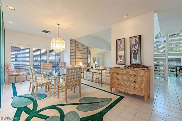 4715 Villa Mare LN 26-16, Naples, FL 34103