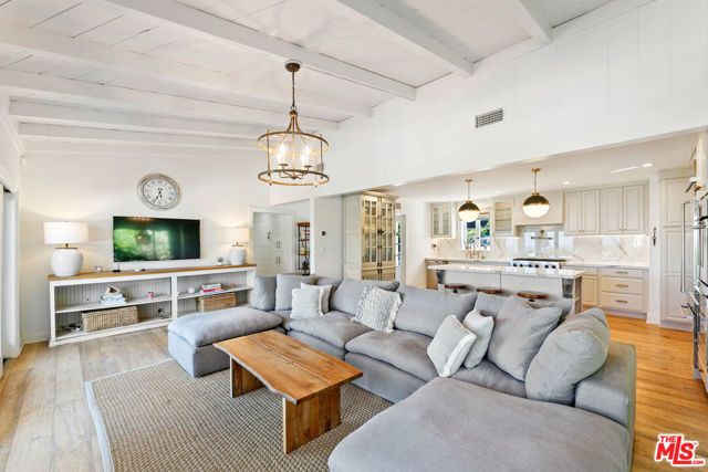 26887 Sea Vista Drive, Malibu, CA 90265