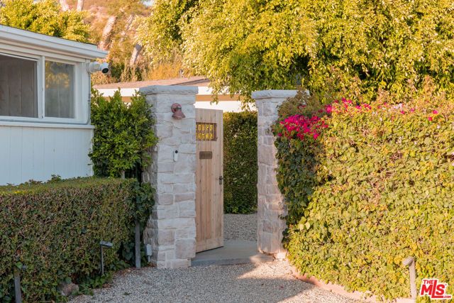 26887 Sea Vista Drive, Malibu, CA 90265