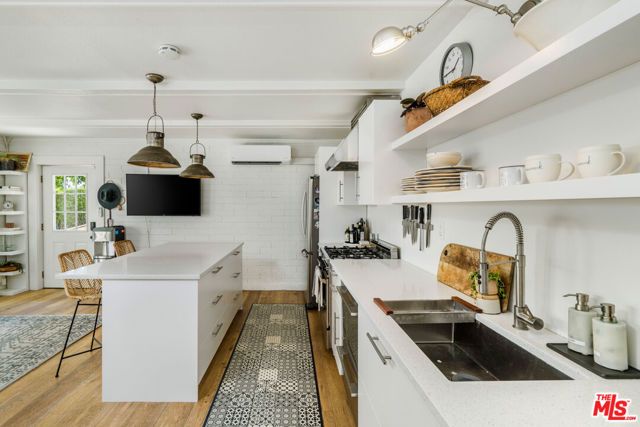 26887 Sea Vista Drive, Malibu, CA 90265