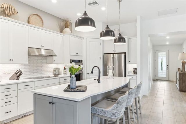 12279 Sussex ST, Fort Myers, FL 33913