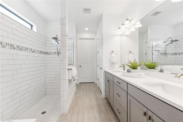 12279 Sussex ST, Fort Myers, FL 33913