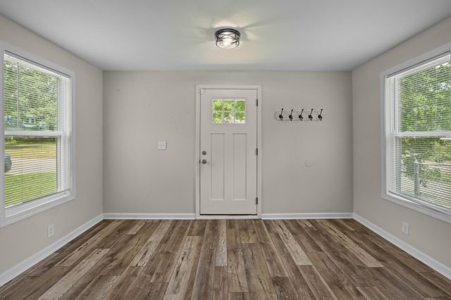 206 Carey Avenue, Greer, SC 29651