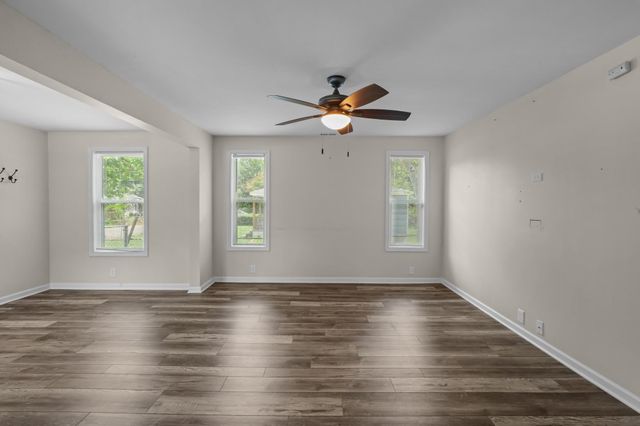 206 Carey Avenue, Greer, SC 29651