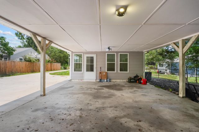 206 Carey Avenue, Greer, SC 29651