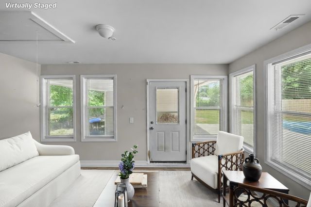 206 Carey Avenue, Greer, SC 29651