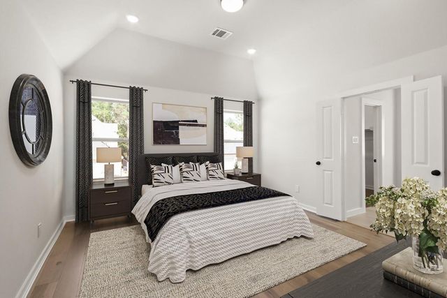 321 Fields Lane, Montgomery, TX 77316