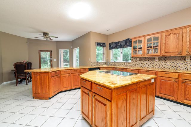 18825 Island Road, Circleville, OH 43113