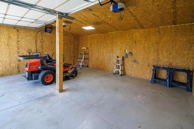 18825 Island Road, Circleville, OH 43113