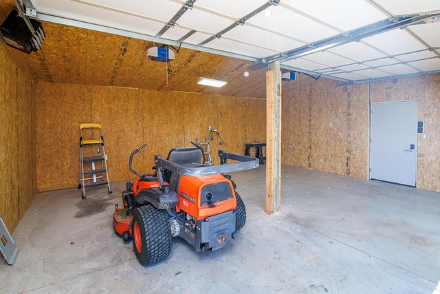 18825 Island Road, Circleville, OH 43113