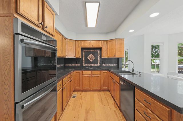 401 N Trail, Mulvane, KS 67110