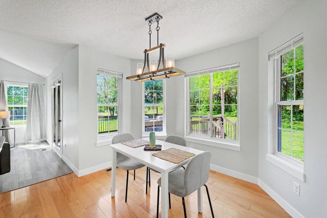 401 N Trail, Mulvane, KS 67110