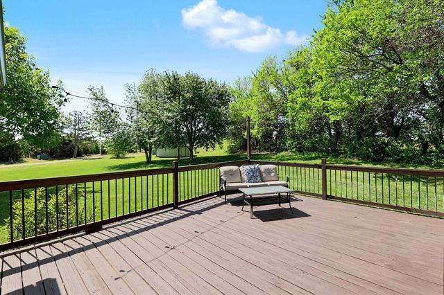 401 N Trail, Mulvane, KS 67110