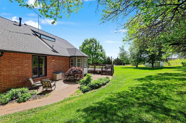 401 N Trail, Mulvane, KS 67110