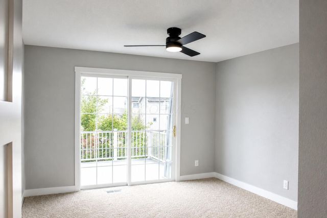 21 Rosebraugh Circle E, Buckeye Lake, OH 43008