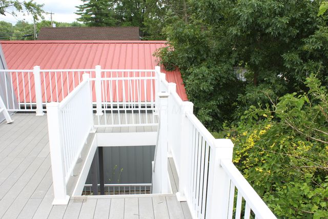 21 Rosebraugh Circle E, Buckeye Lake, OH 43008